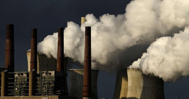 بريطانيا تضع استراتيجية لتحقيق الحياد الكربوني.. فهل تنجح؟