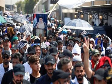 معركة كسر عظم.. الصدر و"التنسيقي" يحشدان للتظاهر فهل تنفجر في العراق؟