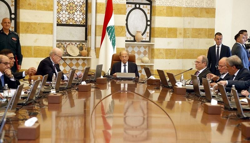 عقدة وزارة الداخلية والدستور.. من يحكم لبنان بعد رحيل الرئيس عون؟