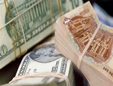 نقص الدولار يخنق اقتصاد مصر