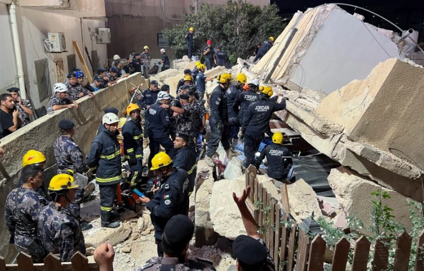 ارتفاع حصيلة وفيات انهيار مبنى سكني في العاصمة الأردنيّة