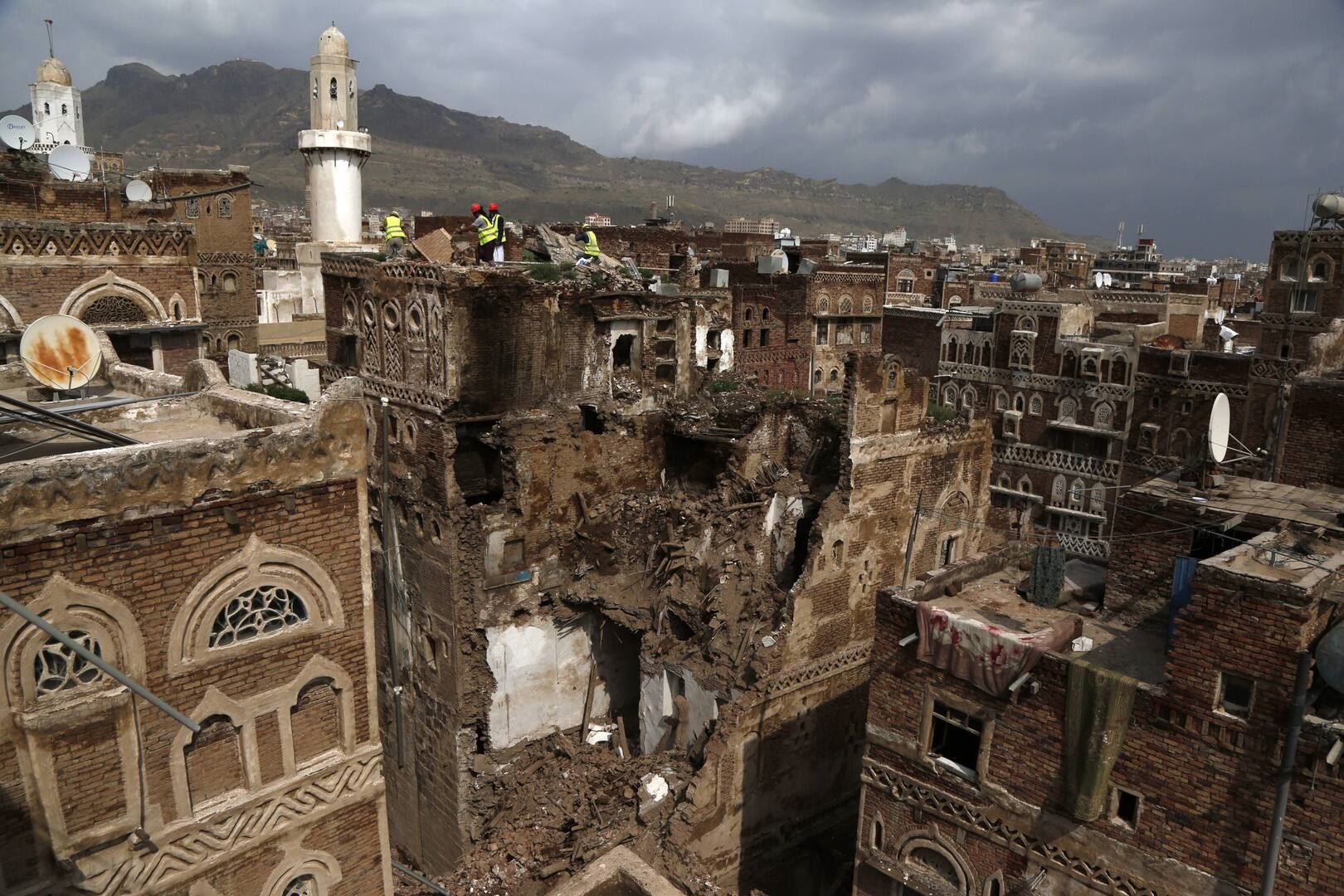 تدهور المفاوضات حول الهدنة في اليمن بشكل مفاجئ والسبب؟  