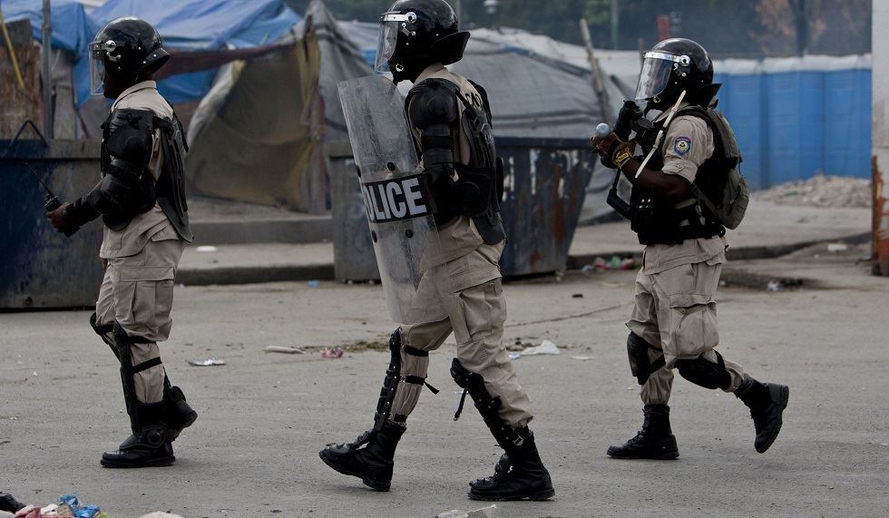 هايتي.. الشرطة تستعيد منشأة النفط الرئيسيّة من براثن العصابات