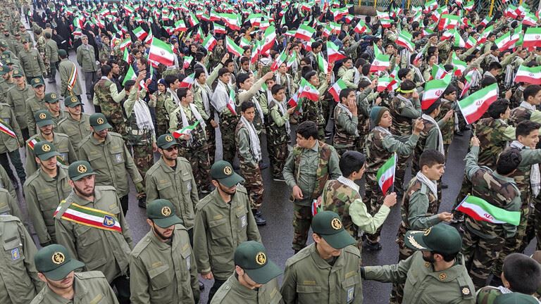 الحرس الثوري الإيراني يعلن مقتل أحد مستشاريه