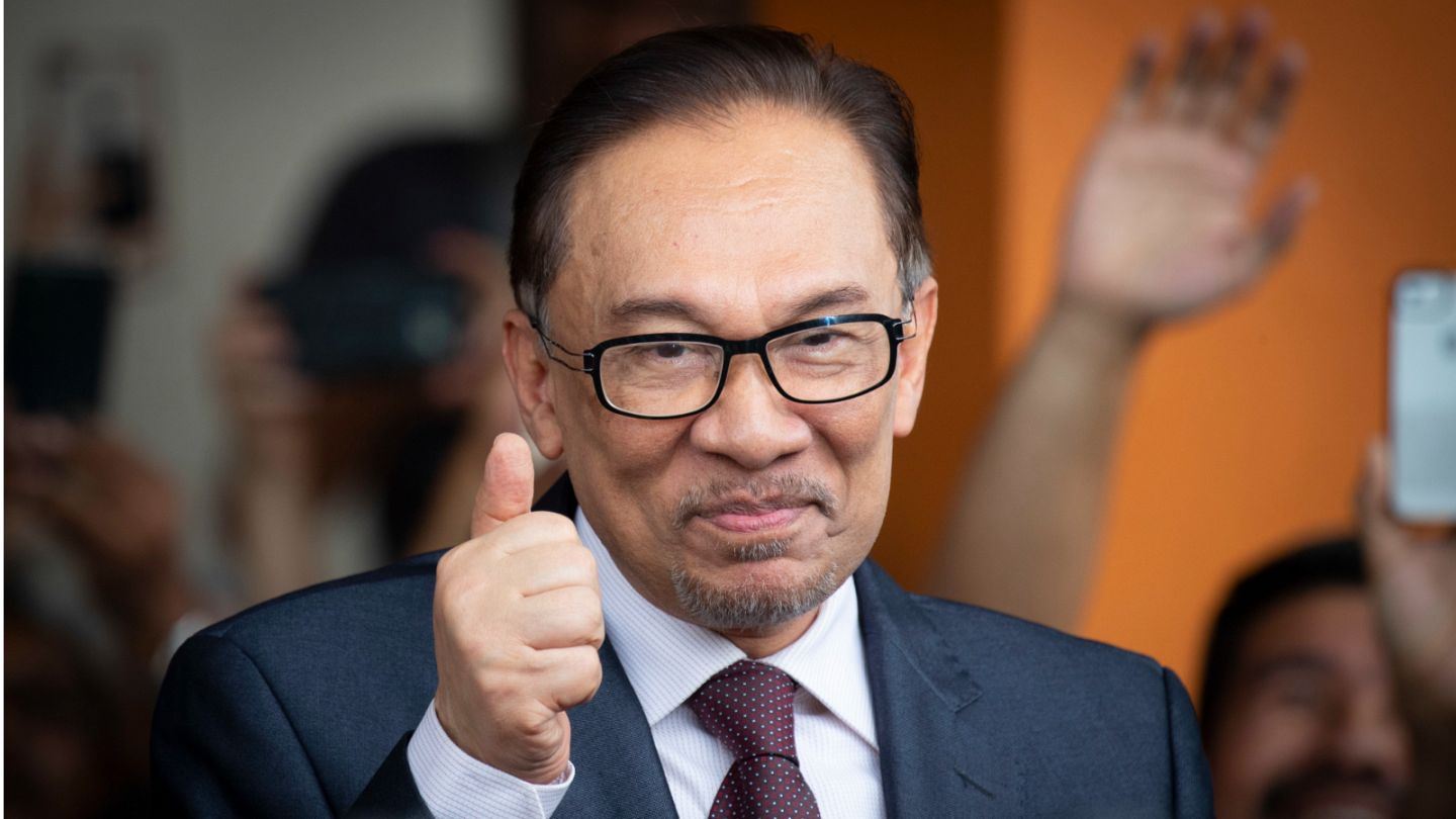 أنور إبراهيم رئيسا للوزراء في ماليزيا
