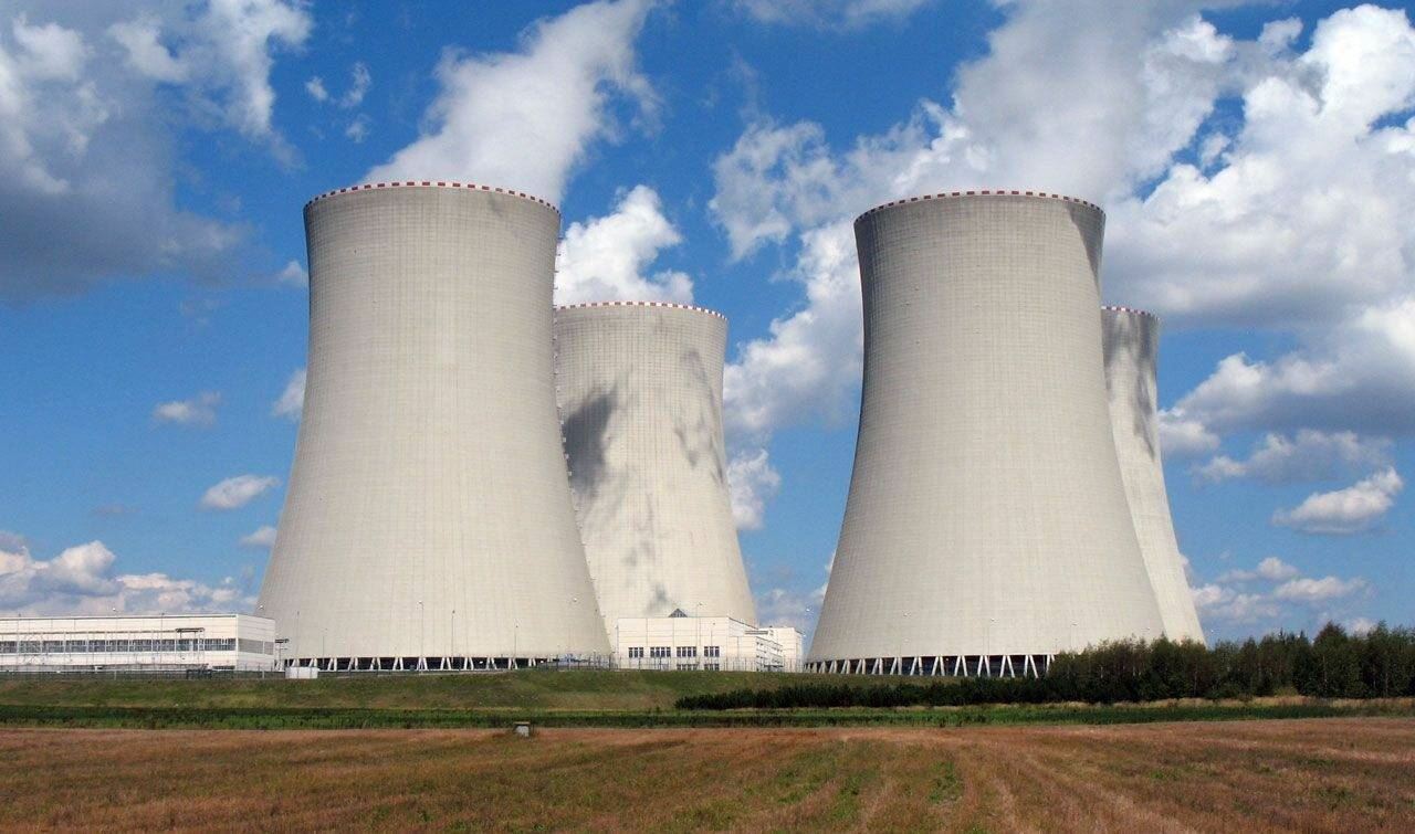 
إيران تُباشر بناء محطة جديدة للطاقة النووية بمليار ونصف مليار دولار