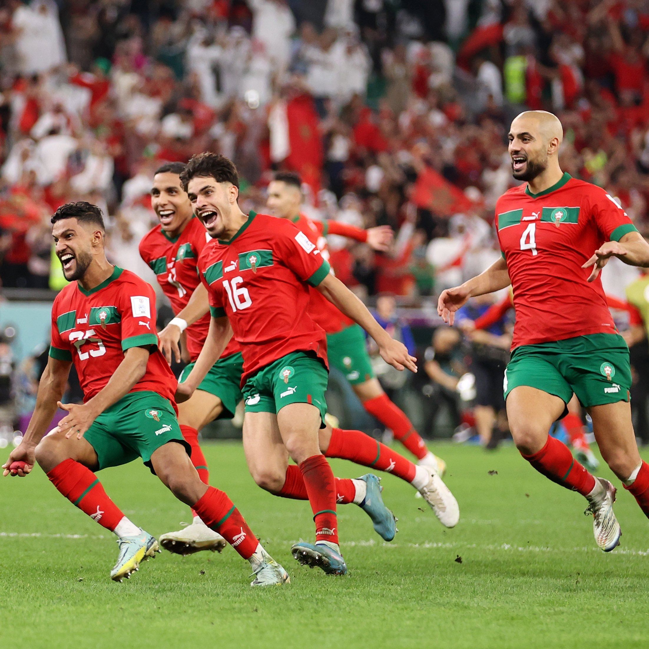 المغرب أول منتخب عربي يتأهل للدور الربع نهائي من كأس العالم