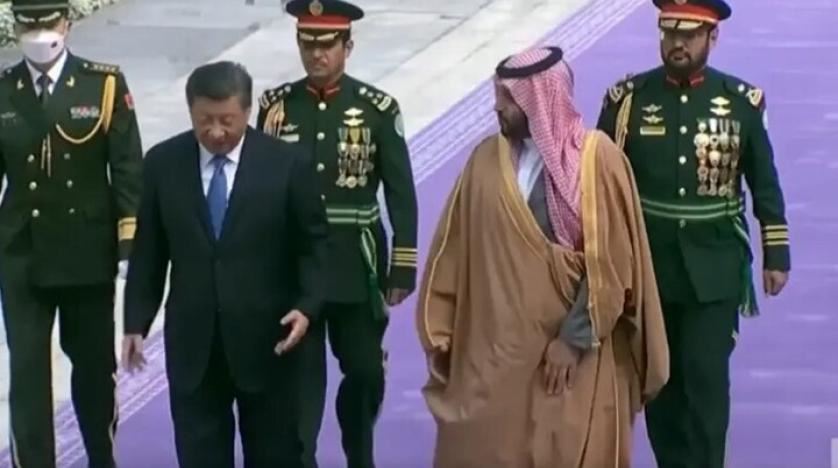 الأمير محمد بن سلمان يستقبل الرئيس الصيني في الديوان الملكي
