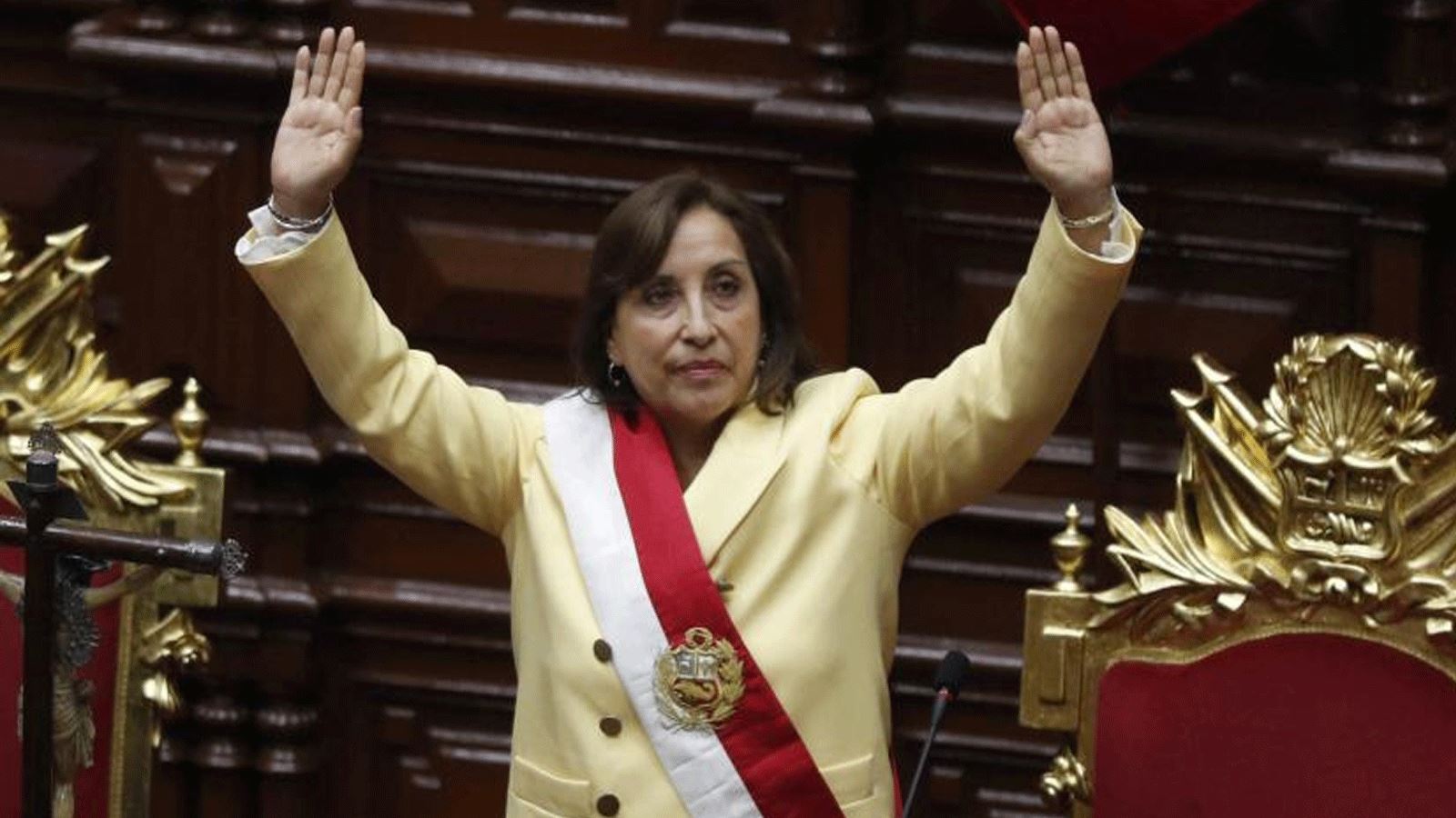 البيرو تغلي ورئيسة البلاد تدعو إلى انتخابات مبكرة