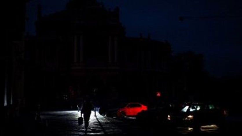 كييف بلا كهرباء بعد هجمات روسية ليلية
