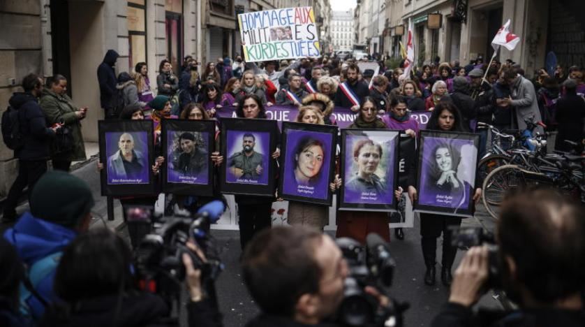 مسيرة تكريم لناشطات كرديات قُتلن في باريس