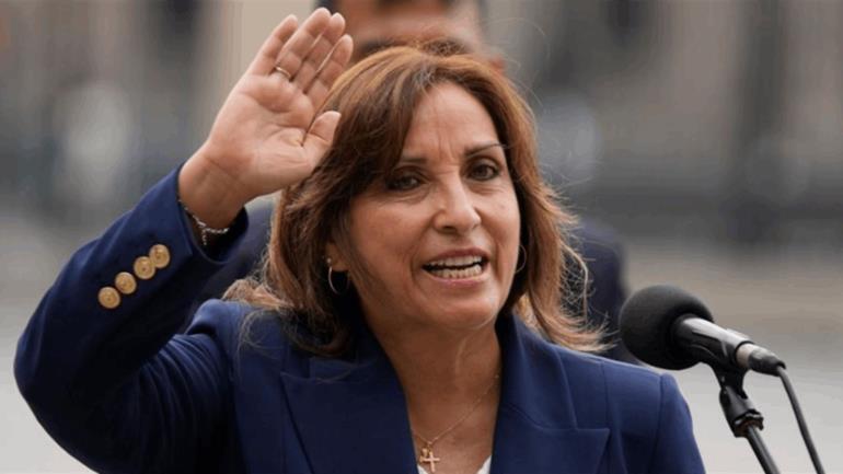 رئيسة البيرو تدعو إلى "هدنة وطنية"