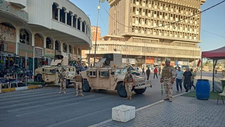 انتشار أمني عراقي وقطع للطرق قرب مبنى البنك المركزي!