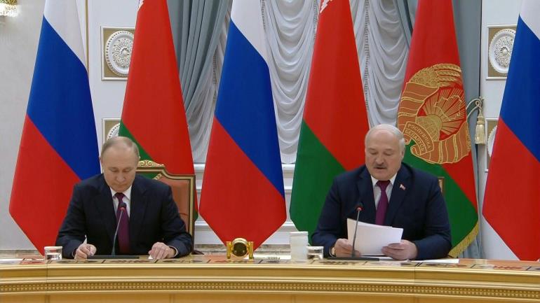 شراكة جديدة تطبخ بين روسيا و بيلاروس!