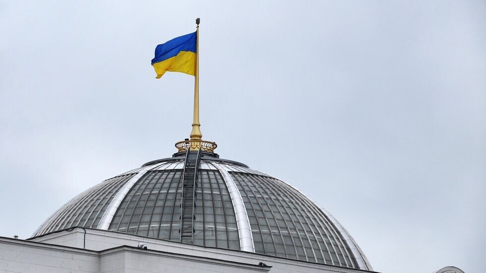 السلطات الأوكرانيّة تداهم منازل ومكاتب شخصيات عامة في إطار مكافحة الفساد