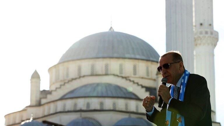 أردوغان: لا عائق قانونيا أو دستوريا أمام ترشحي مجددا للرئاسة