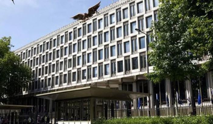 إخلاء موظفي السفارة الأميركية في لندن وتطويق المنطقة
