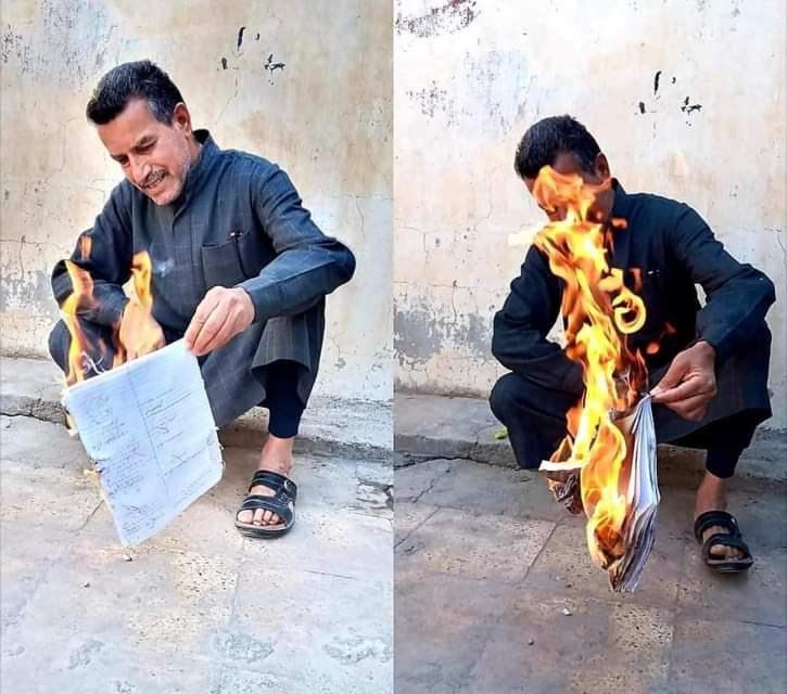 بمناسبة شهر رمضان.. تاجر عراقي يحرق دفتر ديون زبائنه