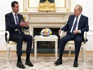 الأسد في الربوع الروسية .. فما أهمية الزيارة ودلالاتها؟