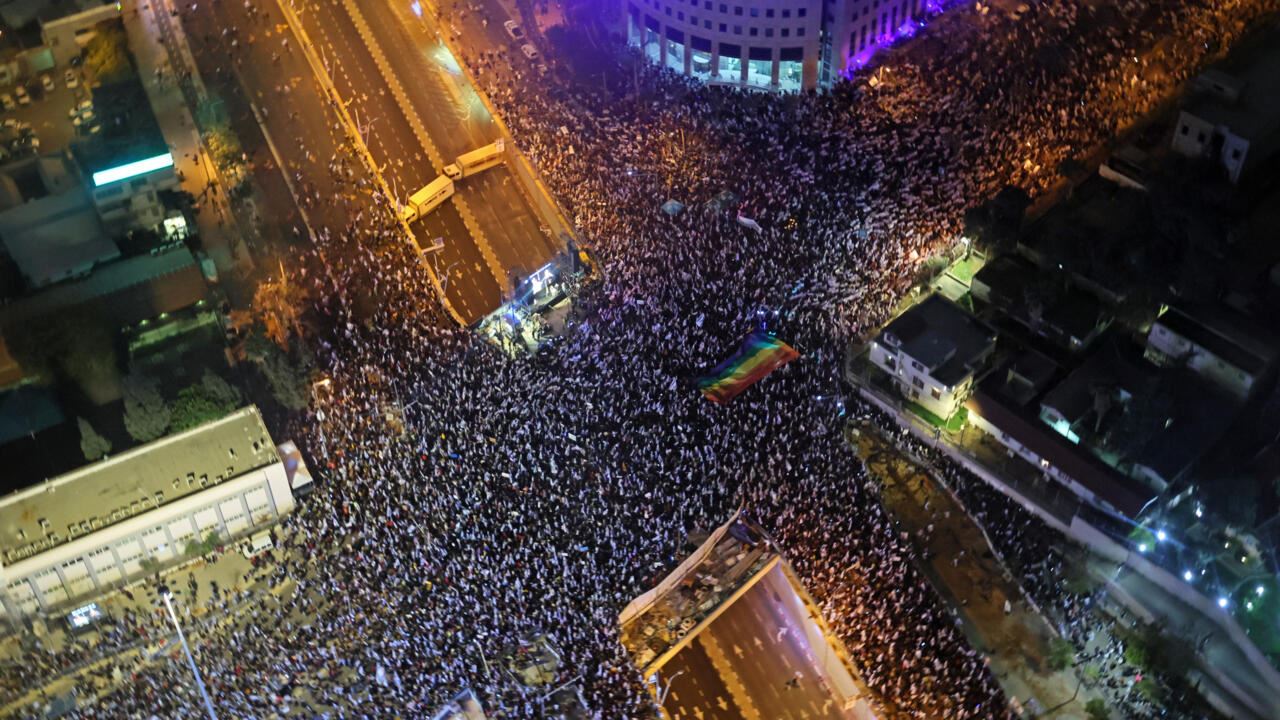 آلاف الإسرائيليين يعودون إلى الشارع والسبب؟ 