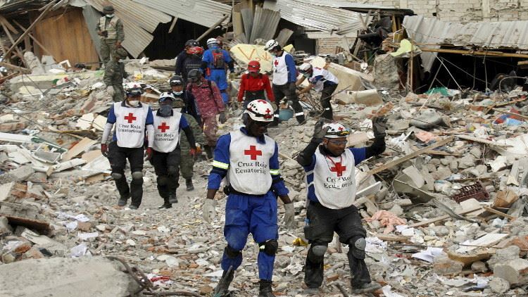 12 قتيلاً في زلزال الأكوادور وخسائر مادية كبيرة