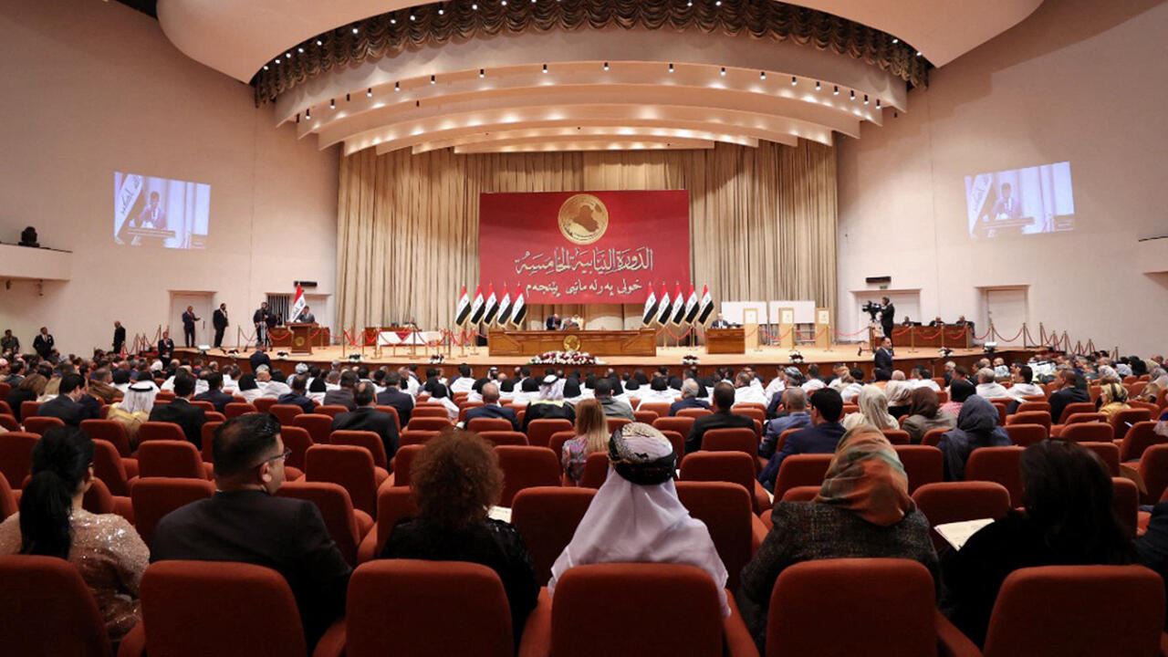البرلمان العراقي يجتمع الیوم للتصويت على تعديل قانون مجالس المحافظات