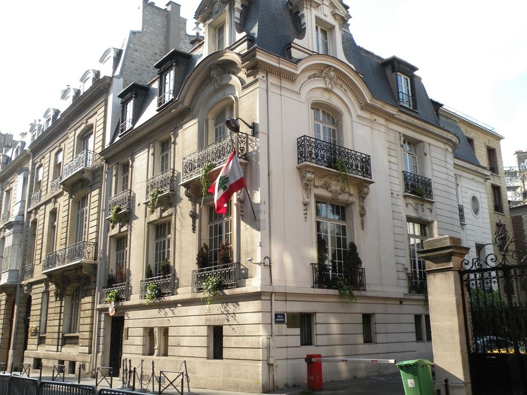 بعد اتهامه بجرائم جنسية.. فرنسا ستطلب رفع الحصانة عن سفير لبنان في باريس
