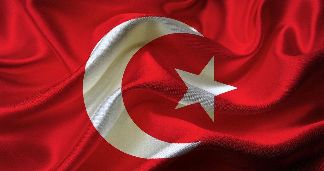 انتخاب النائب عن حزب العدالة والتنمية نعمان كورتولمش رئيسا للبرلمان التركي