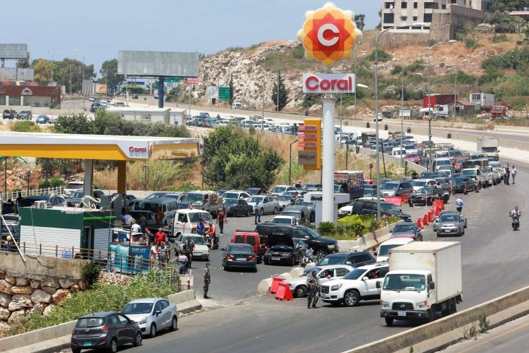 في لبنان: طوابير المحروقات عادت والأسعار إلى إرتفاع إضافي!
