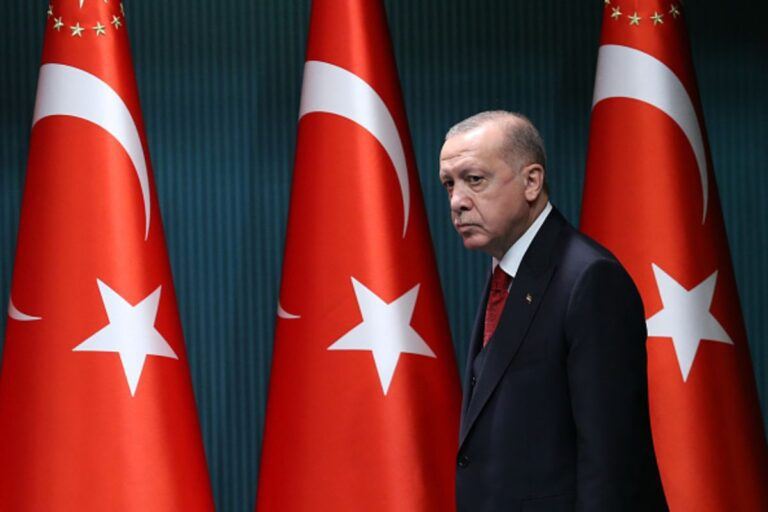 هل باتت عملية السلام بين تركيا والأكراد وشيكة؟