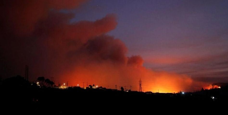 مخاوف إزاء مقتل 10 أشخاص في حرائق غابات في تشيلي