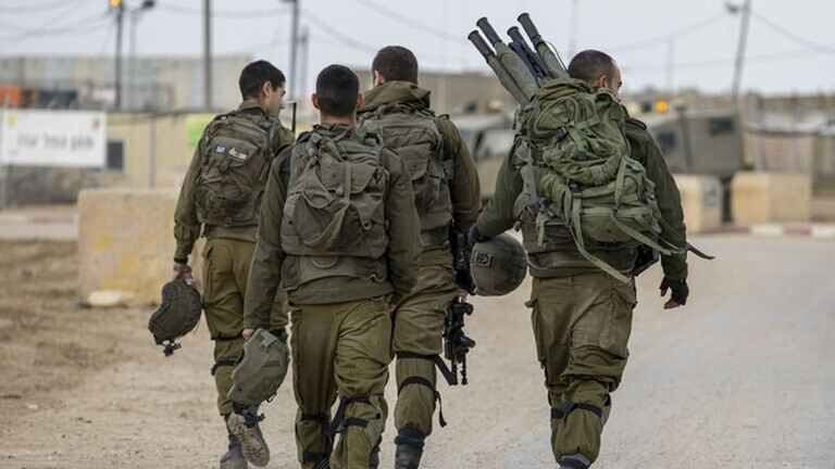 غانتس يكشف أسباب قرار تجنيد الحريديم في الجيش الإسرائيلي 