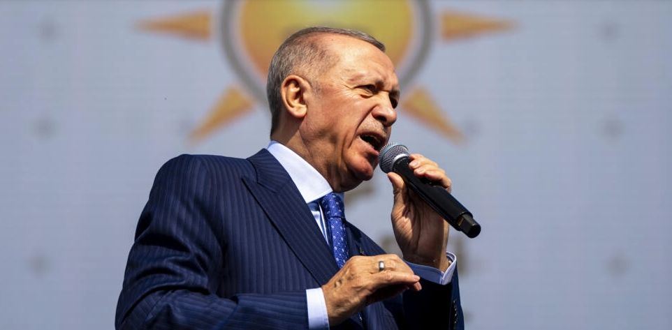 تركيا: أردوغان يصب اهتمامه على استعادة حزبه إسطنبول في الانتخابات البلدية
