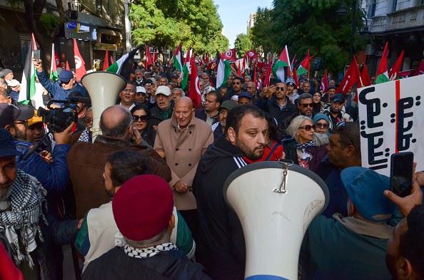 تونس: جبهة الخلاص تدين "التلاعب بالإجراءات" في قضية التآمر على أمن الدولة