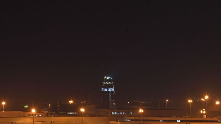 
طائرة إثيوبية تحمل شعار "تل أبيب" تهبط في مطار بيروت
