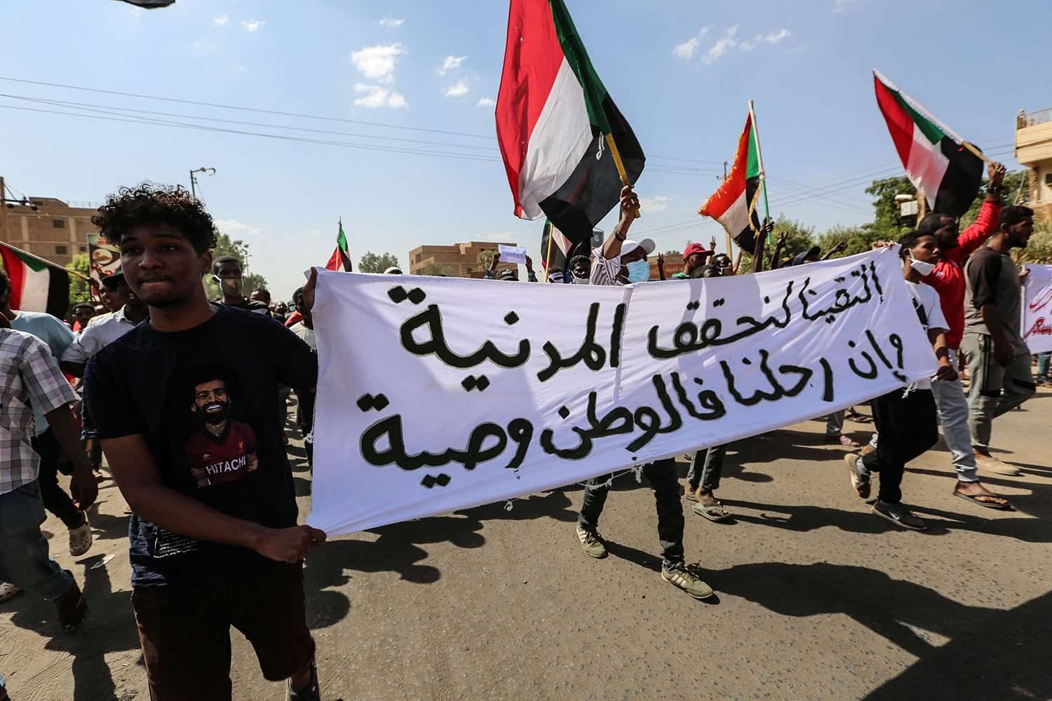 ضغط دولي لحل الازمة السودانية واتفاق مبدئي بين الجيش وحمدوك