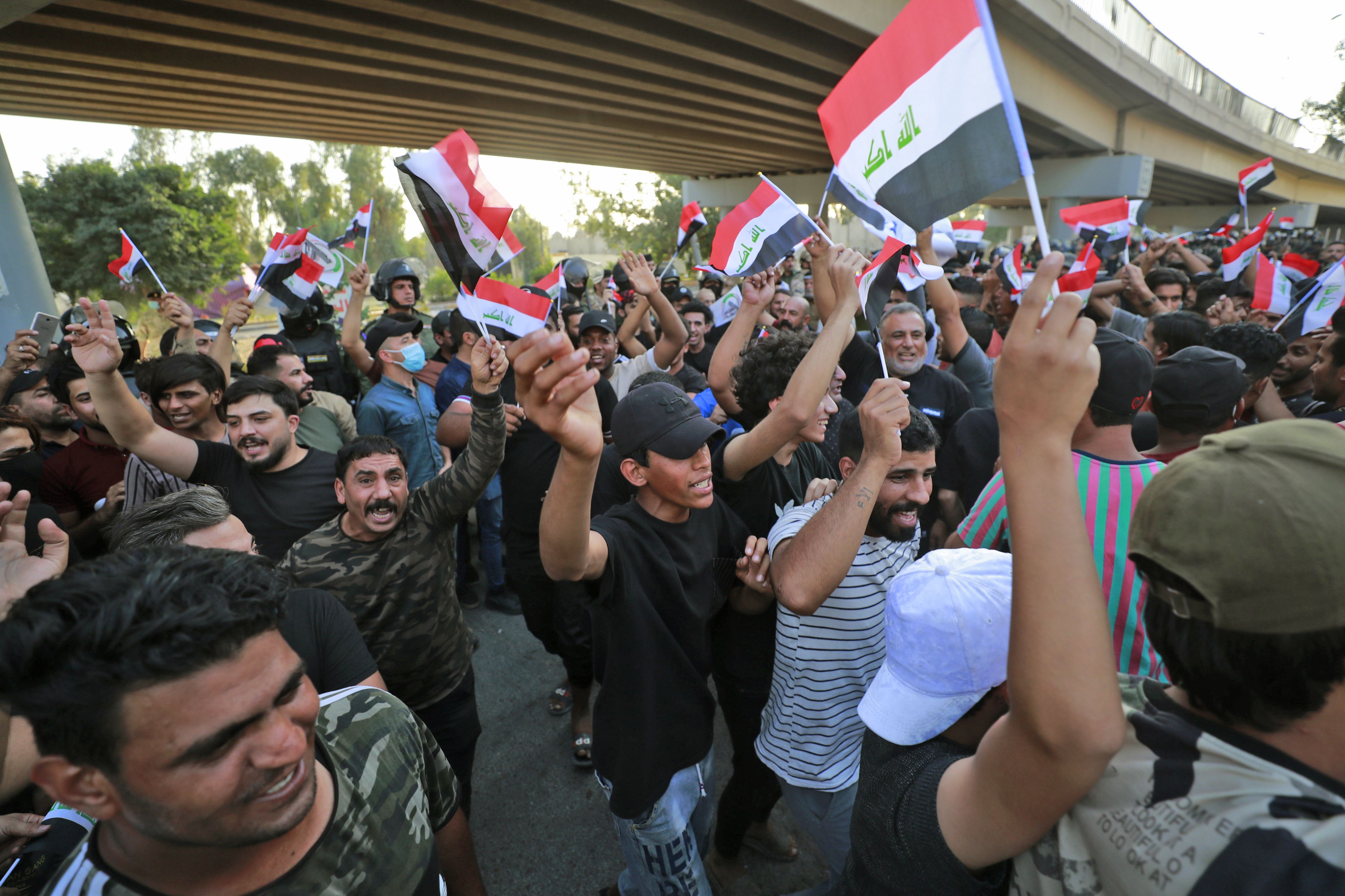 دعوات لضبط النفس في العراق بعد مواجهات على تخوم المنطقة الخضراء