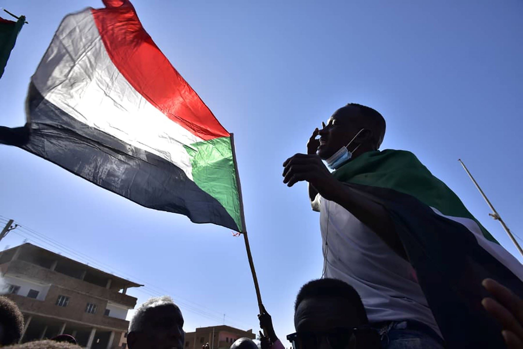 مقتل متظاهر في احتجاجات السودان ضد الانقلاب العسكري