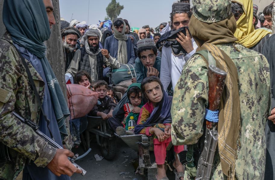 بين تشدد طالبان والانهيار الإنساني ... المنظمات الإنسانية تدق ناقوس الخطر في أفغانستان!