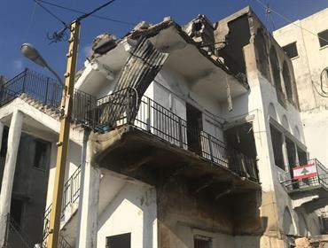 لعنة انفجار بيروت تلاحق اللبنانيين...منازل غير مؤهلة للسكن