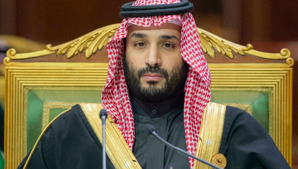 بن سلمان .. من قائد فعلي للسعودية إلى ملك "غير متوّج"؟ 