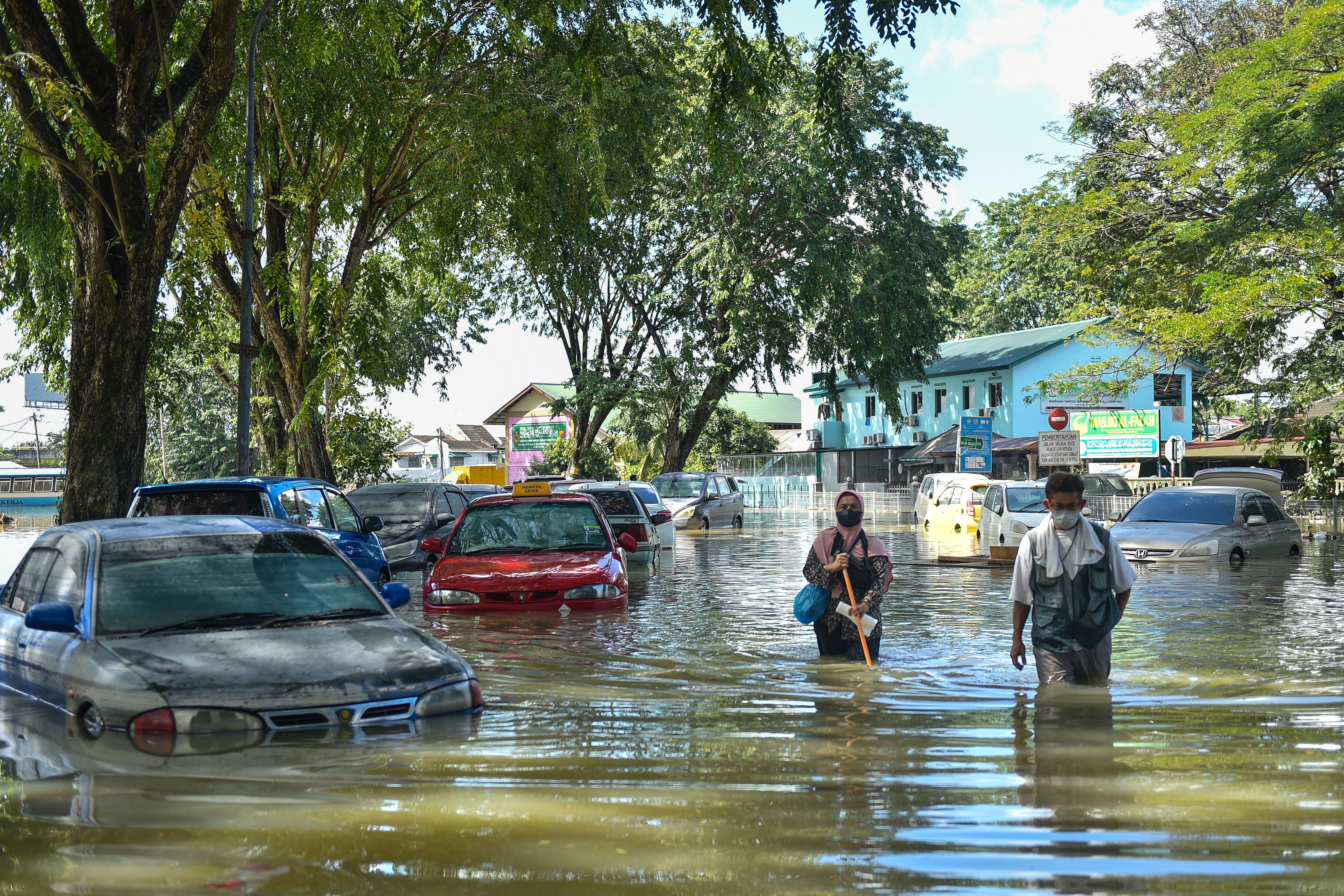 فيضانات استثنائية في ماليزيا هي الأسوأ منذ عام 2014