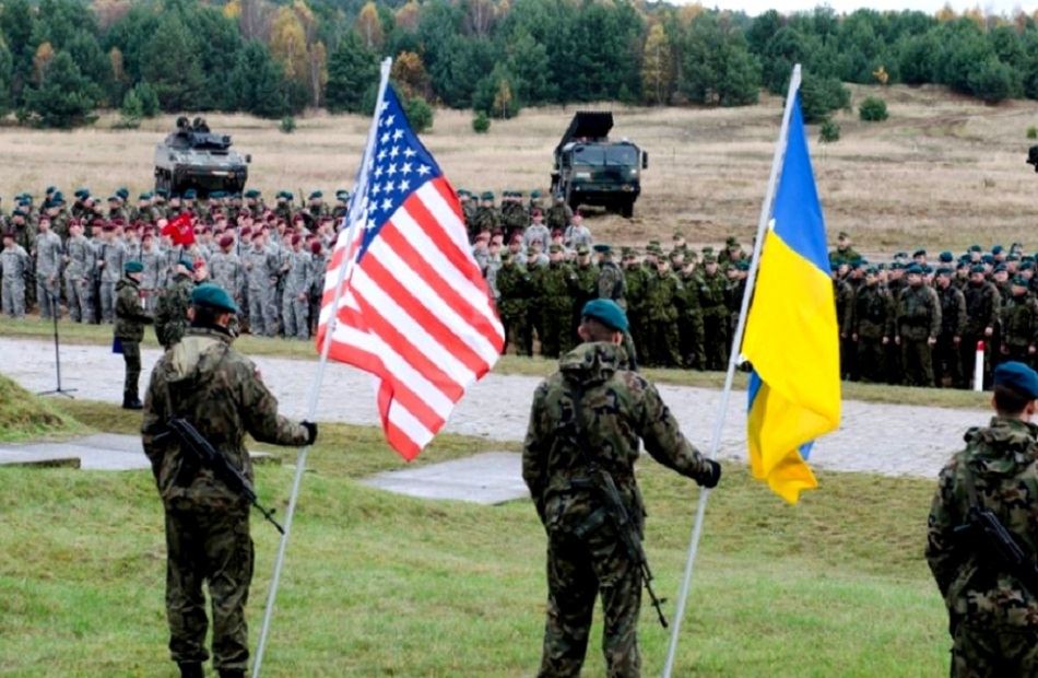 أوكرانيا تستجدي الولايات المتحدة.. وروسيا تواجه خطر العقوبات