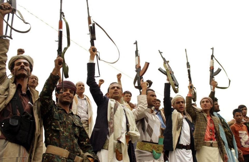 الأمم المتحدة تكشف عن مصادر لأسلحة الحوثيين.. ما علاقة سلطنة عُمان؟