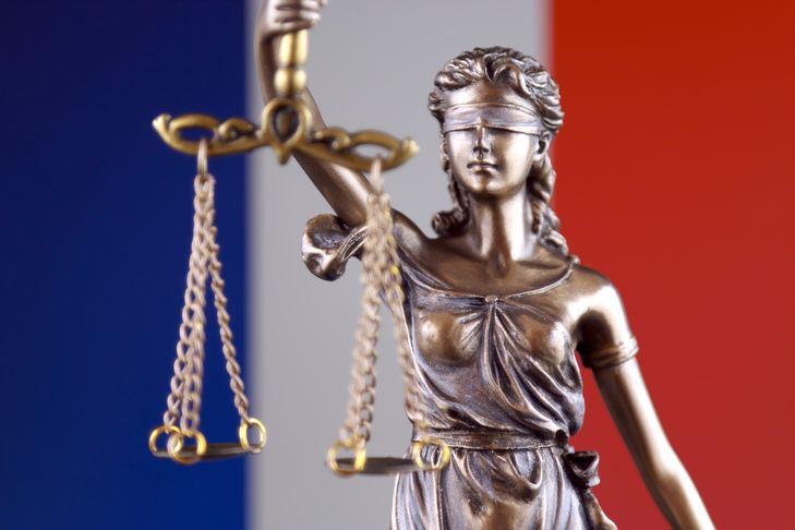 السجن 22 عاما لمصريَّين قتلا عاملة جنس عابرة جندريا في فرنسا