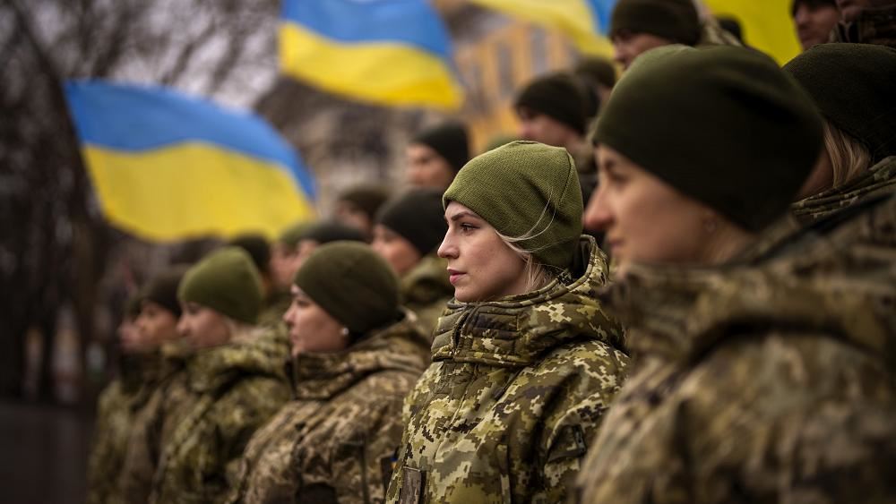 الجيش الأوكراني يعلن مقتل جندي ثان على خط الجبهة مع الانفصاليين
