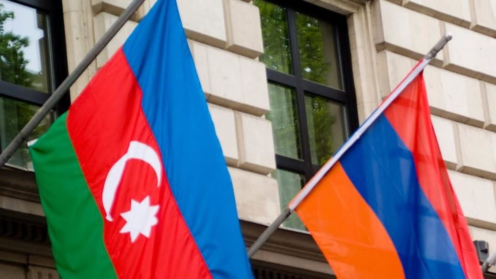 مفاوضات السلام بين أرمينيا وأذربيجان على نار حامية