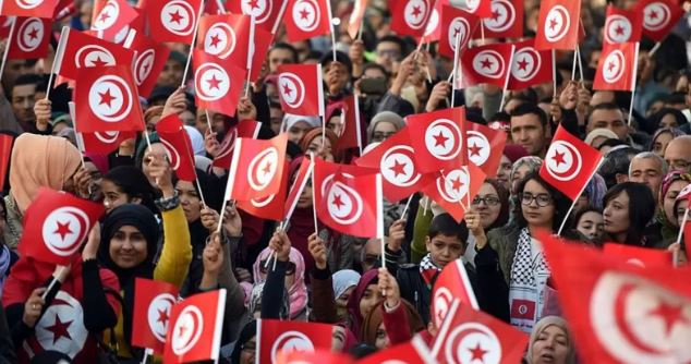 أحزاب المُعارضة التونسيّة تتظاهر ضد سعيّد