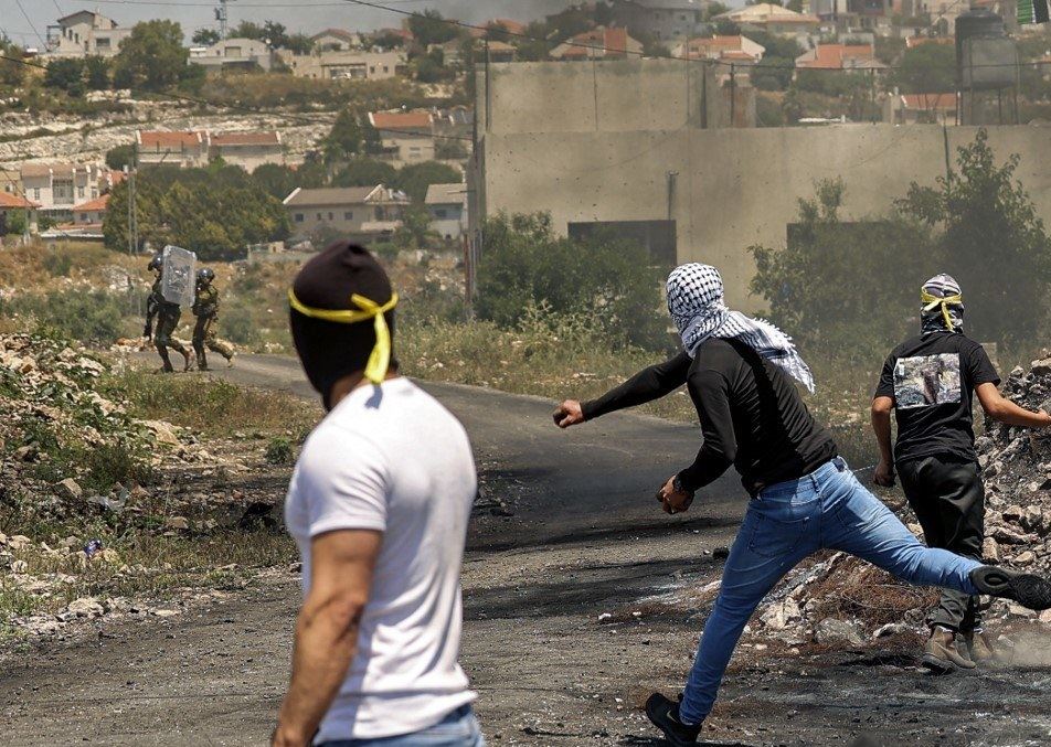 مقتل فتى فلسطينيّ برصاص القوات الإسرائيلية في الضفة الغربيّة